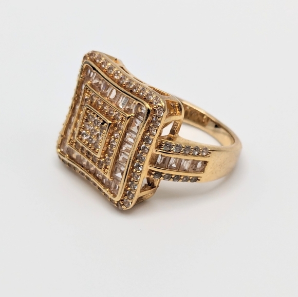 PRICE DROP -18k Gold and Cubic Zirconia Ring, 18k over silver, 925 NWOT - Picture 5 of 10